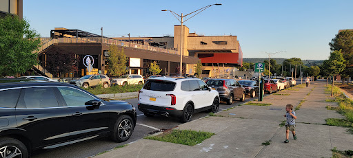 Arena «Floyd L. Maines Veterans Memorial Arena», reviews and photos, 1 Stuart St, Binghamton, NY 13901, USA