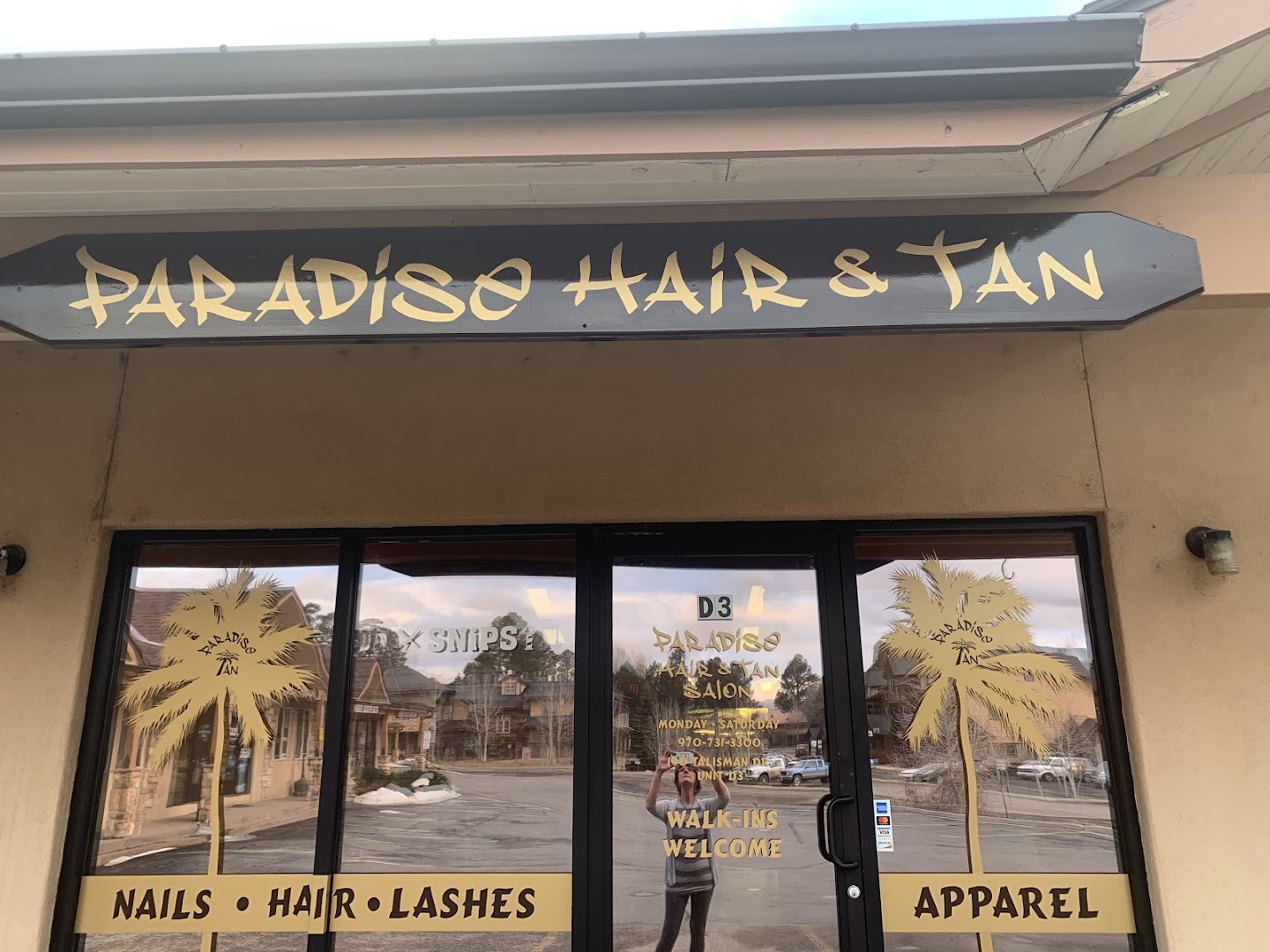 Paradise Hair And Tan Salon