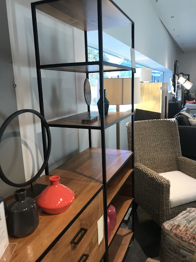 Furniture Store «Crate and Barrel», reviews and photos, 1115 Broadway Plaza, Walnut Creek, CA 94596, USA