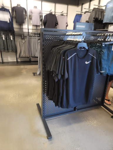 Sporting Goods Store «Nike Factory Store», reviews and photos, 15609 FL-535, Orlando, FL 32821, USA