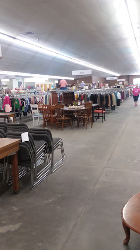 Thrift Store «Waterfront Rescue Mission Thrift Store», reviews and photos, 4467 Avalon Blvd, Milton, FL 32583, USA