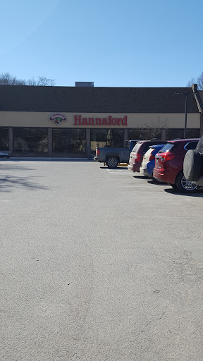 Grocery Store «Hannaford Supermarket», reviews and photos, 71 Supermarket Dr, Brandon, VT 05733, USA