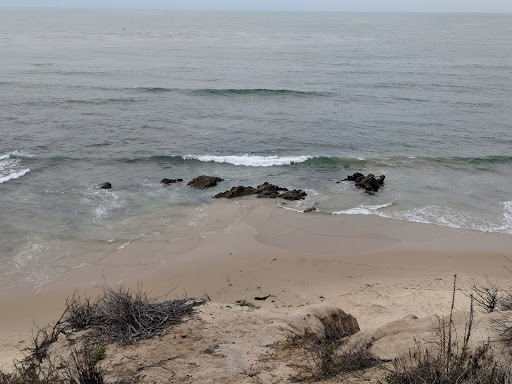 Shopping Mall «Crystal Cove Shopping Center», reviews and photos, 7845-8085 East Coast Hwy, Newport Beach, CA 92657, USA