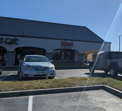 Shopping Mall «Woodlands Square», reviews and photos, 3150 Tampa Rd, Oldsmar, FL 34677, USA