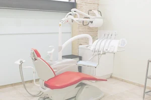 Odontológika Centros Dentales image