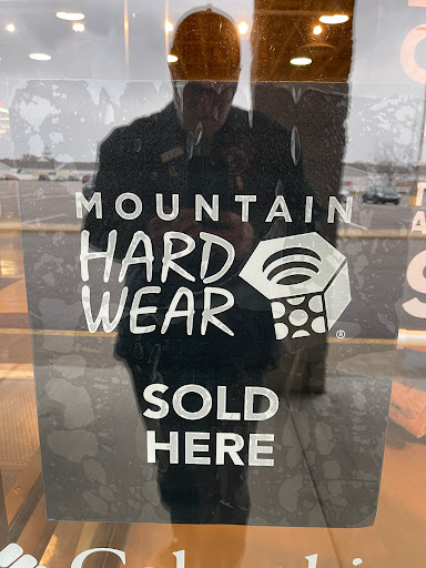 Sportswear Store «Columbia Sportswear Outlet Store at Lighthouse Place Premium Outlets», reviews and photos, 1710 Lighthouse Pl, Michigan City, IN 46360, USA