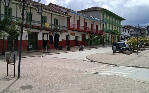 Plaza de Ruíz y Zapata image