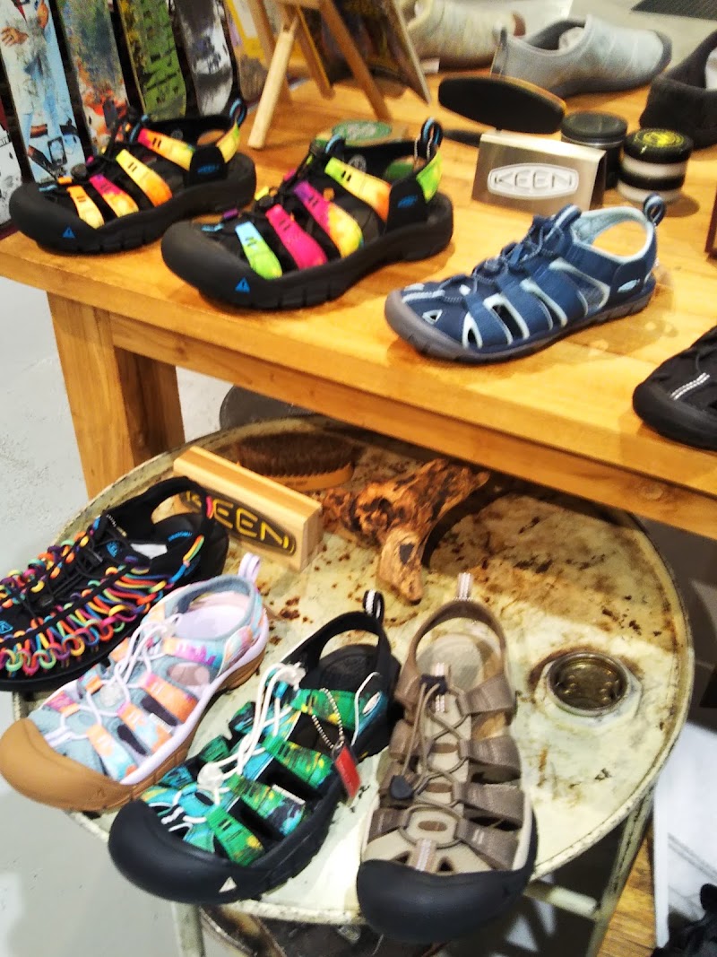 The Suns 神戸ハーバーランドumie店 兵庫県神戸市中央区東川崎町 店舗 グルコミ