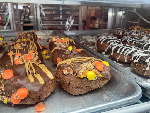 Donut Shop «The Donut Conspiracy», reviews and photos, 1971 E Beltline Ave NE #123, Grand Rapids, MI 49525, USA