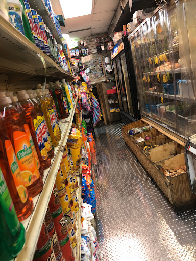 Grocery Store «Los Amigos Supermarket», reviews and photos, 638 Liberty St, Trenton, NJ 08611, USA