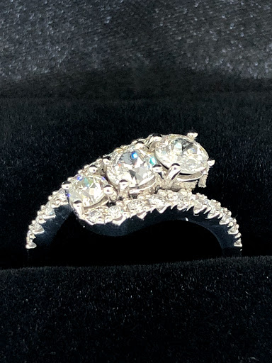 Eriks Jewelry Studio image