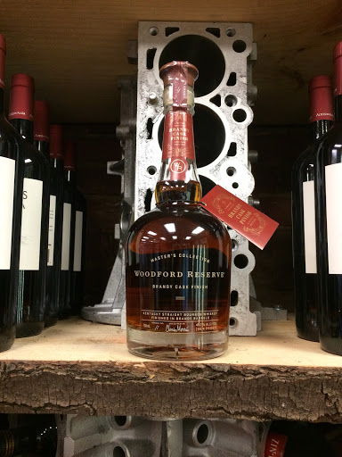 Liquor Store «Red Castle Liquor Store and Growler Filling Station», reviews and photos, 1200 S 1st St, Louisville, KY 40203, USA