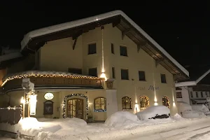 Hotel Alpin image