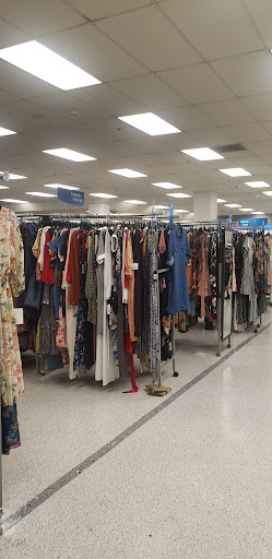 Clothing Store «Ross Dress for Less», reviews and photos, 2753 E Eastland Center Dr, West Covina, CA 91791, USA