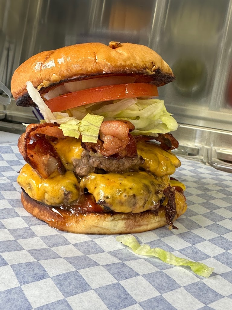 Hit n Run Cafe 98271