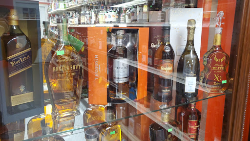 Liquor Store «Online Wine Liquors Inc», reviews and photos, 86 Powder Mill Rd, Maynard, MA 01754, USA