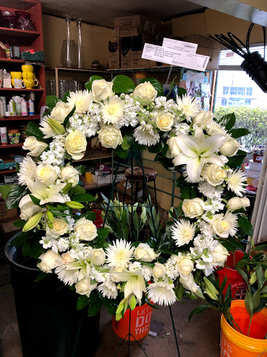 Florist «Fairview Flower Shop», reviews and photos, 1026 Sycamore Dr, Decatur, GA 30030, USA
