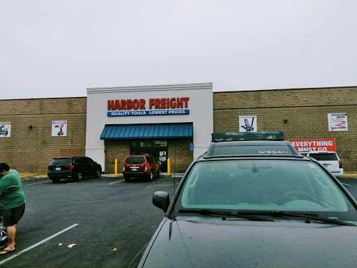 Hardware Store «Harbor Freight Tools», reviews and photos, 10765 Magnolia Ave #100, Riverside, CA 92505, USA