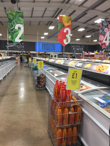 Reviews of The Food Warehouse by Iceland in Gloucester - Supermarket