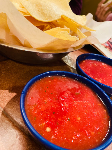 Mexican Restaurant «On The Border Mexican Grill & Cantina», reviews and photos, 4175 Morse Crossing, Columbus, OH 43219, USA