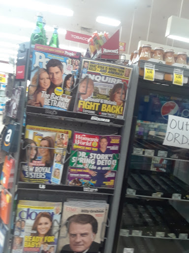 Grocery Store «Schnucks», reviews and photos, 1160 Shackelford Rd, Florissant, MO 63031, USA