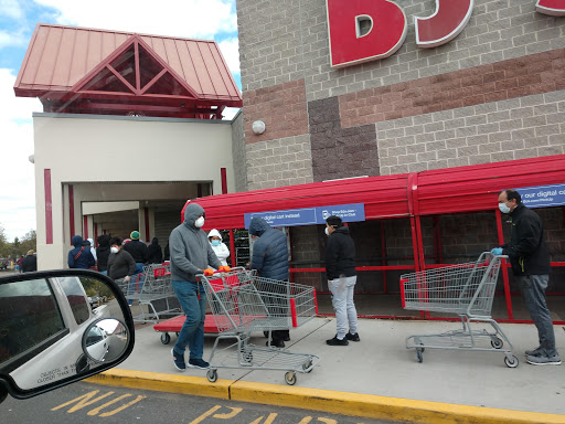 Shopping Mall «Edison Woods Shopping Center», reviews and photos, 1010 US-1, Edison, NJ 08817, USA