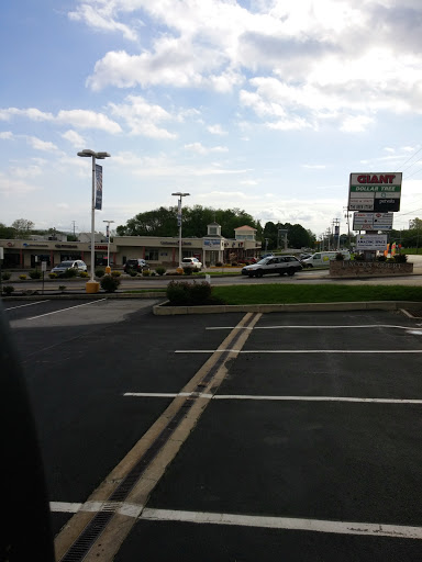 court shopping lincoln center frazer stores pa close mall lancaster