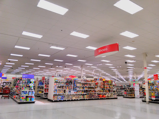 Department Store «Target», reviews and photos, 13301 Gateway Center Dr, Gainesville, VA 20155, USA