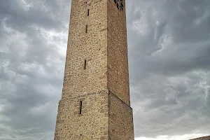Torre de Mangana image