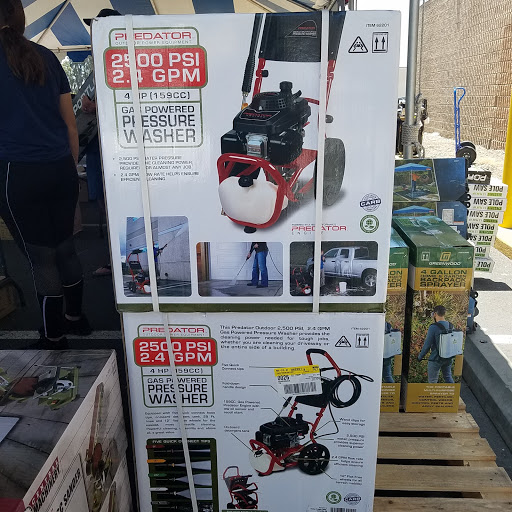 Hardware Store «Harbor Freight Tools», reviews and photos, 10765 Magnolia Ave #100, Riverside, CA 92505, USA