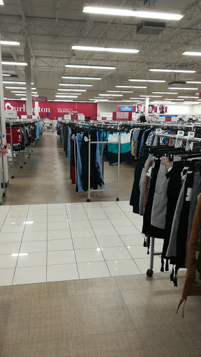 Clothing Store «Burlington Coat Factory», reviews and photos, 16590 N Fwy Service Rd, Conroe, TX 77384, USA