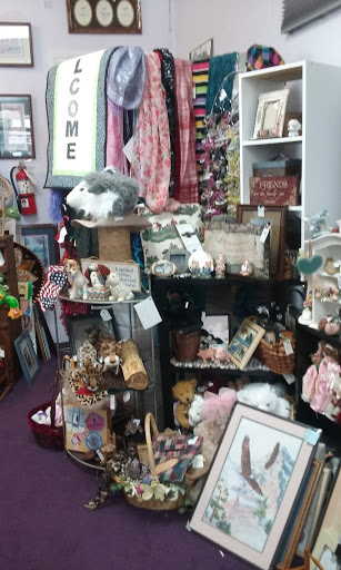 Gift Shop «ETC gifts and treasures», reviews and photos, 301 3rd St SE, Puyallup, WA 98372, USA