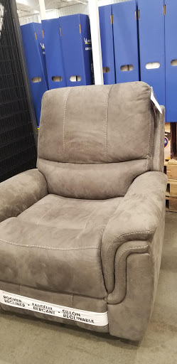 Shopping Mall «Argyle Square Shopping Center», reviews and photos, 8315 SW Jack Burns Blvd, Wilsonville, OR 97070, USA