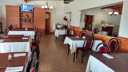 Restaurant y Parrilla La Enramada