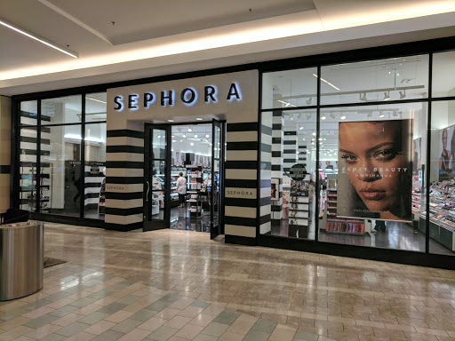 Cosmetics Store «SEPHORA», reviews and photos, 616 Southcenter Mall, Tukwila, WA 98188, USA