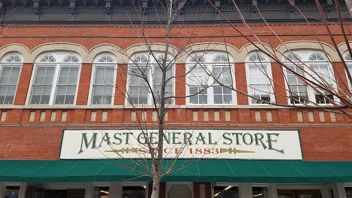 General Store «Mast General Store Hendersonville», reviews and photos, 527 N Main St, Hendersonville, NC 28792, USA