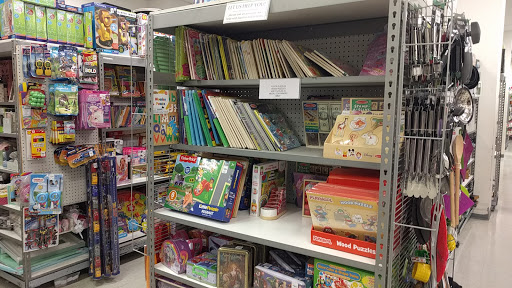 Home Goods Store «Tuesday Morning», reviews and photos, 6230 Rolling Rd, West Springfield, VA 22152, USA