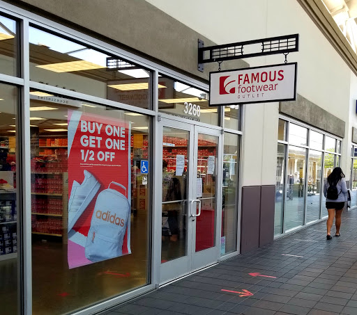 Famous Footwear Outlet, 3260 Livermore Outlets Dr, Livermore, CA 94551, USA, 