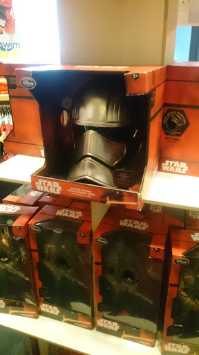 Toy Store «Disney Store», reviews and photos, 1107 Newpark Mall, Newark, CA 94560, USA