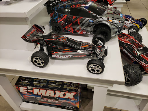 Shopping Mall «Rio Grande Valley Premium Outlets», reviews and photos, 5001 E Expy 83, Mercedes, TX 78570, USA