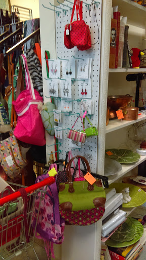 Thrift Store «County Line Thrift Store», reviews and photos, 4130 Charles Hardy Pkwy, Dallas, GA 30157, USA