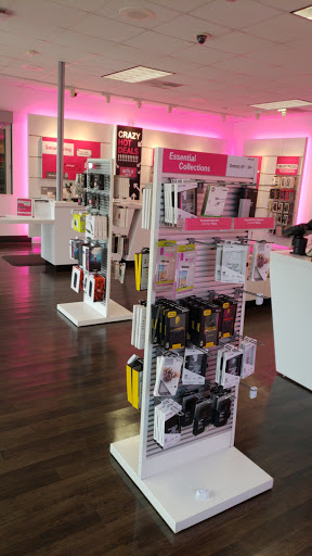 Cell Phone Store «T-Mobile», reviews and photos, 1930 E Main St b, Spartanburg, SC 29307, USA