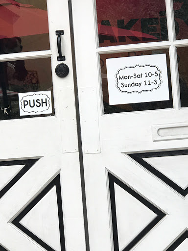 Pet Store «Naked Dog Bistro», reviews and photos, 424 Forest Ave, Laguna Beach, CA 92651, USA