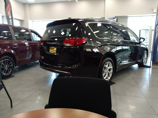 Used Car Dealer «Deery Brothers Chrysler Dodge Jeep Ram Iowa City», reviews and photos, 651 IA-1, Iowa City, IA 52246, USA