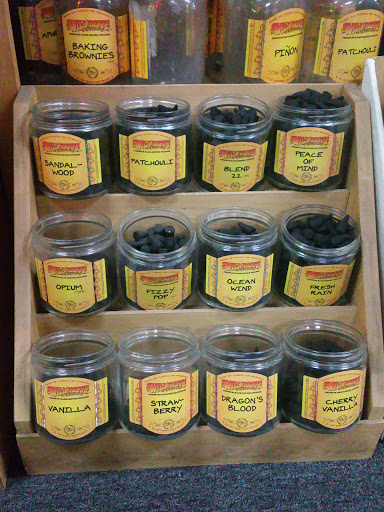 Tobacco Shop «Stuff N Puff Smoke Shop», reviews and photos, 1931 W San Carlos St, San Jose, CA 95128, USA