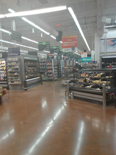 Supermarket «Walmart Neighborhood Market», reviews and photos, 1803 N Highland Ave, Clearwater, FL 33755, USA