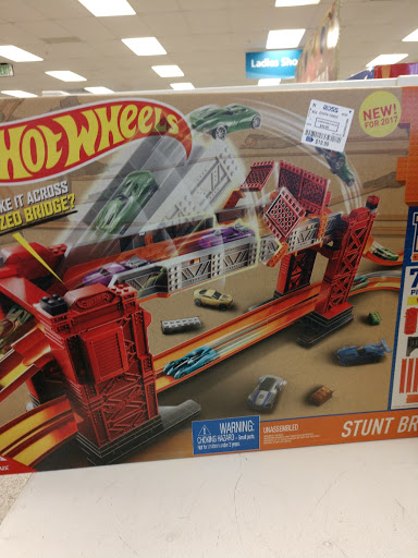 Clothing Store «Ross Dress for Less», reviews and photos, 3982 N Gloster St, Tupelo, MS 38804, USA