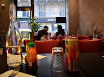 Atmosphère du Restaurant vietnamien Green Tea House à Paris - n°3