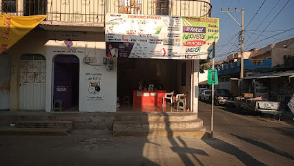 Jugueria Norms y Yali - Calle Emiliano Zapata 15-19, Centro, 40977 Coyuca de Benítez, Gro., Mexico