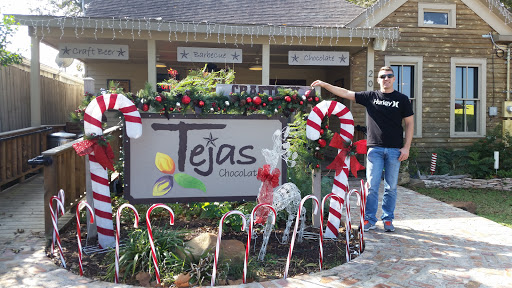 Barbecue Restaurant «Tejas Chocolate Craftory», reviews and photos, 200 N Elm St, Tomball, TX 77375, USA